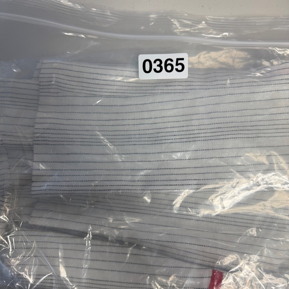 Zino Jordan White Pinstripe Linen Vest Red Tie Detail Size 48 EU Chic Top - Picture 9 of 10